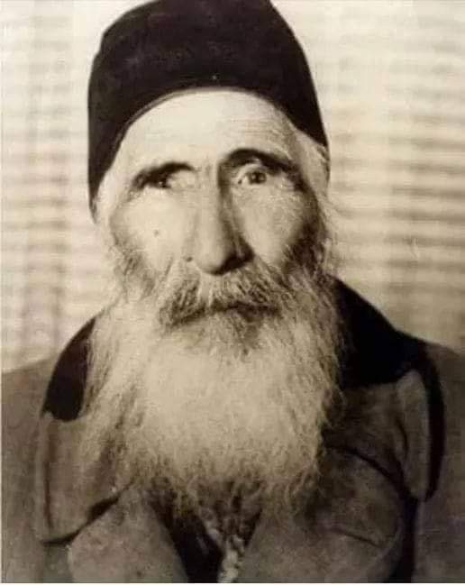 آخر جندي عثماني ظل يحرس المسجد الأقصى إلى عام 1982 حتى توفي بعمر 93 سنة